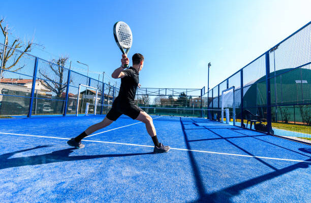 Entreprise construction terrain de tennis